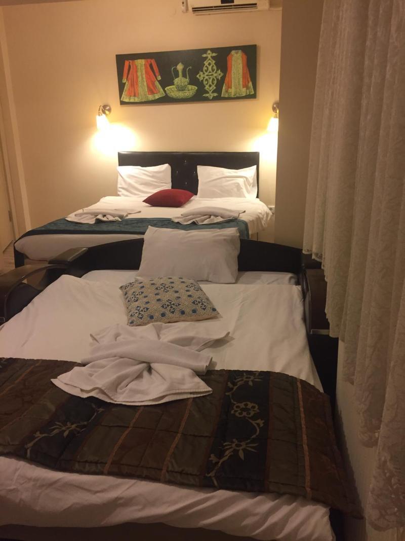 Berce Hotel Istanboel Buitenkant foto